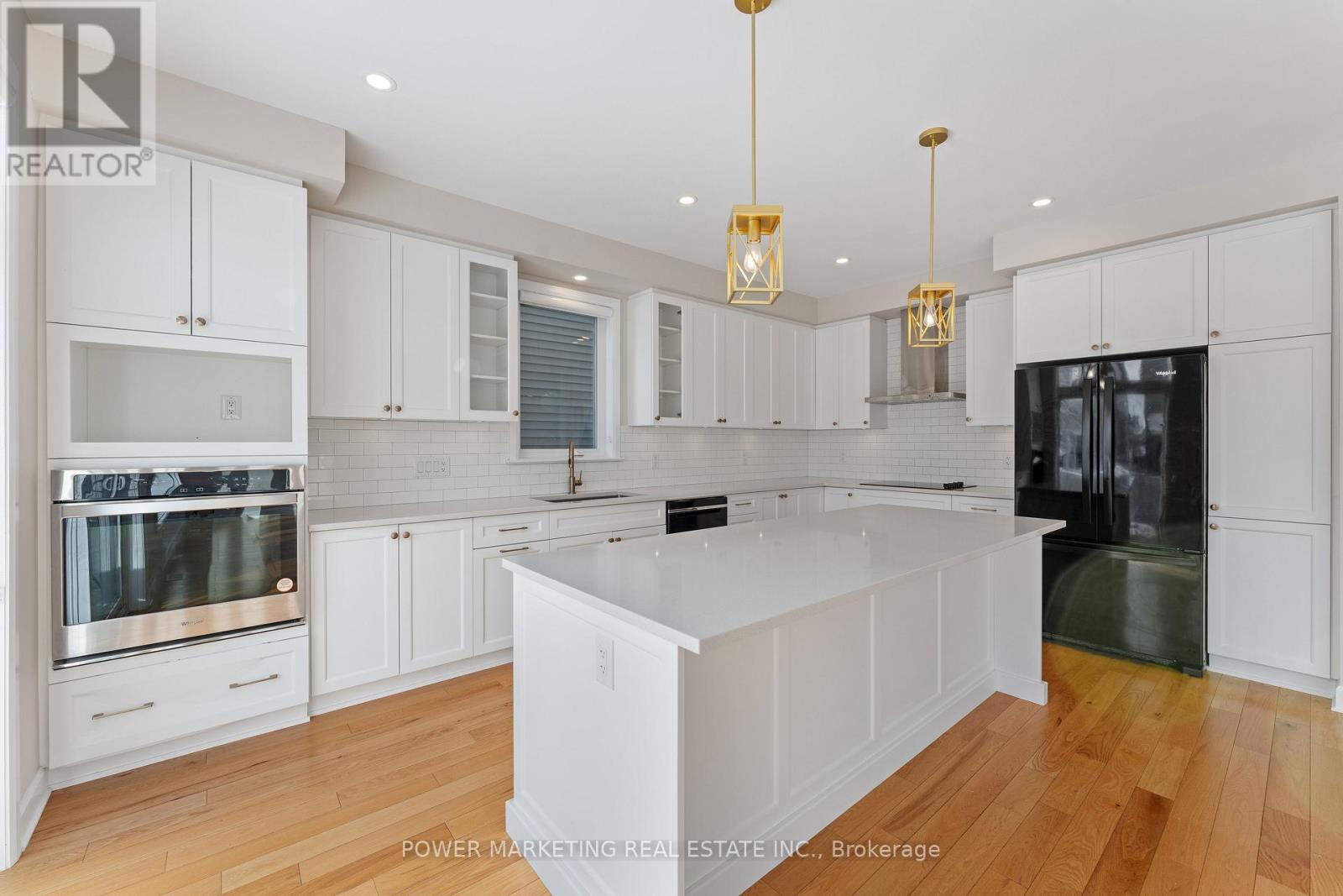 886 Sendero Way, Ottawa, Ontario