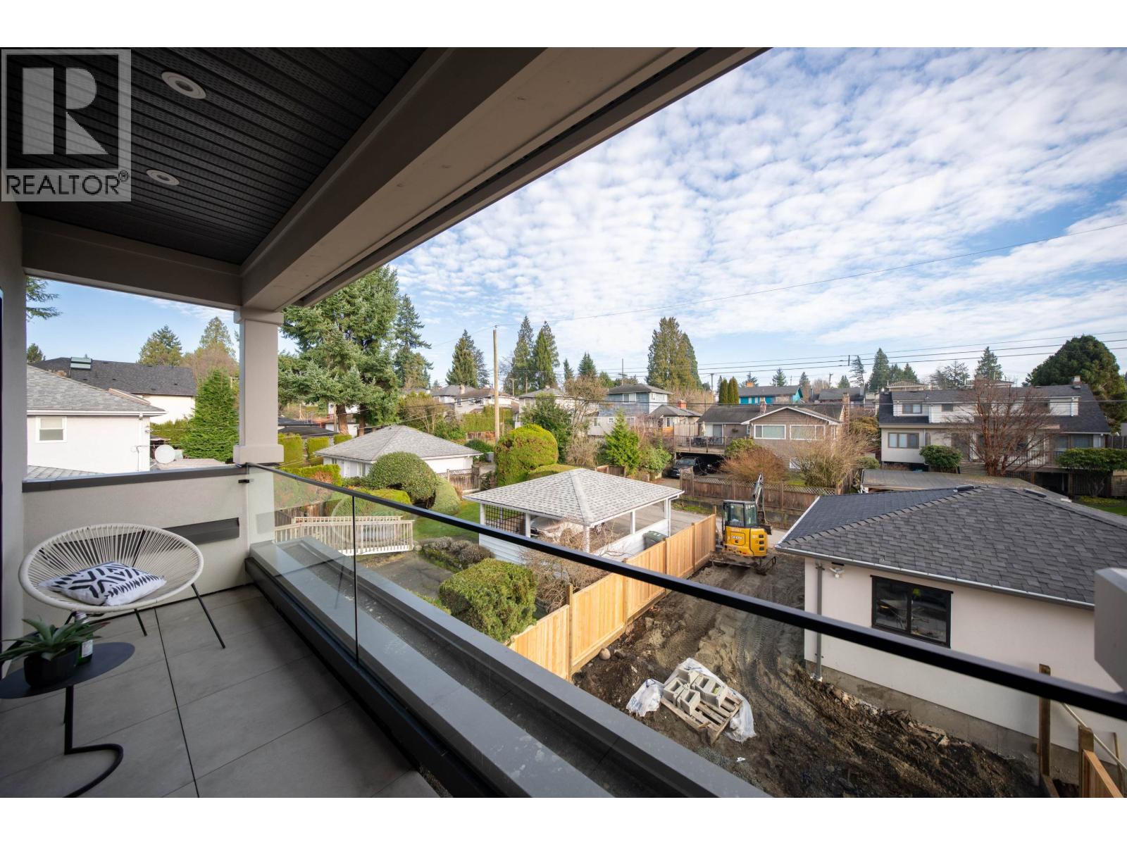 7382 Maple Street, Vancouver, British Columbia