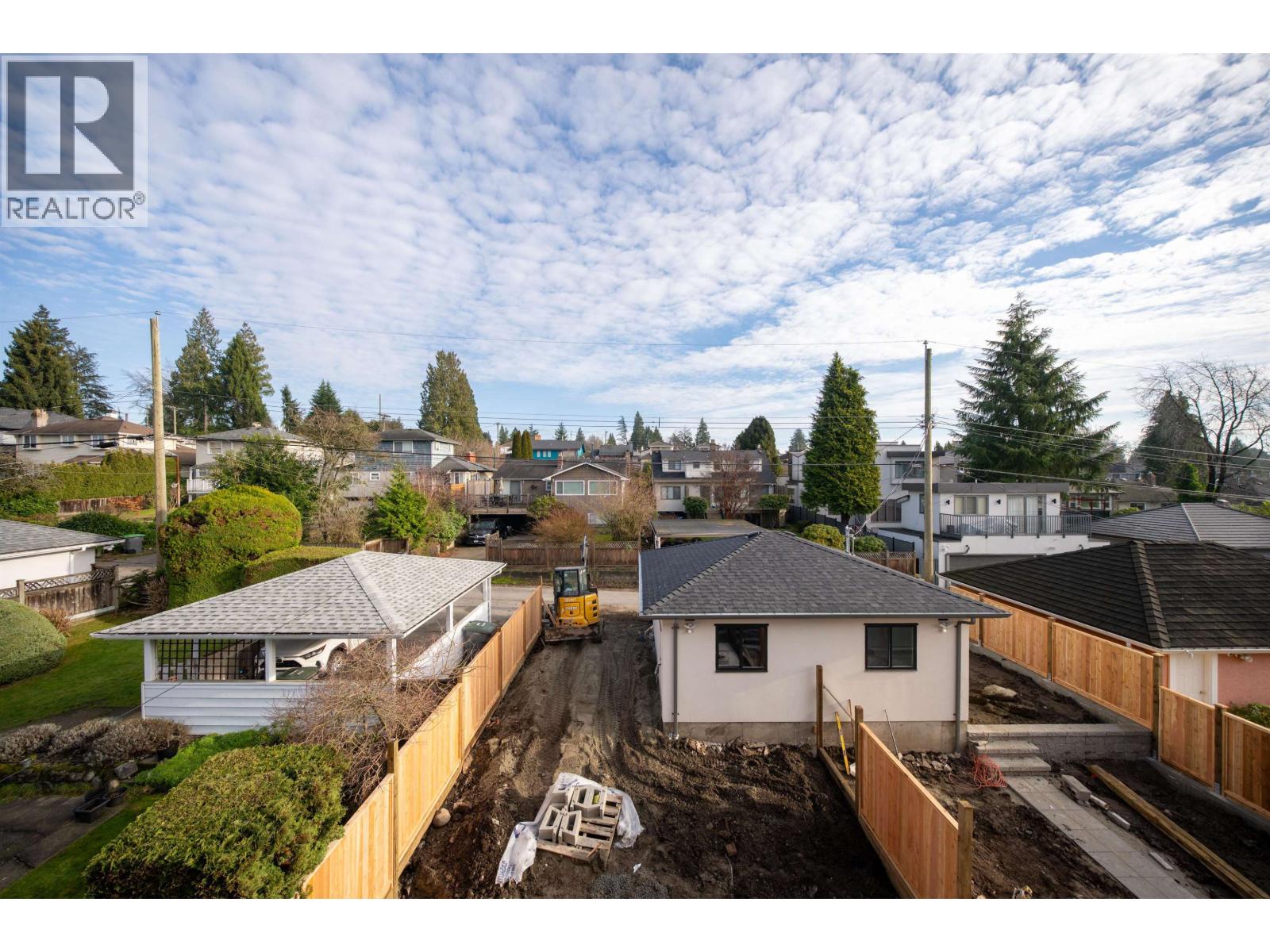 7382 Maple Street, Vancouver, British Columbia