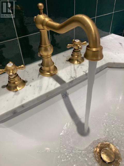 118 Martin Grove Road, Toronto (islington-city Centre West), Ontario