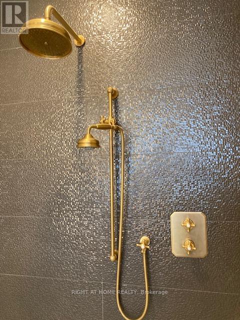 118 Martin Grove Road, Toronto (islington-city Centre West), Ontario