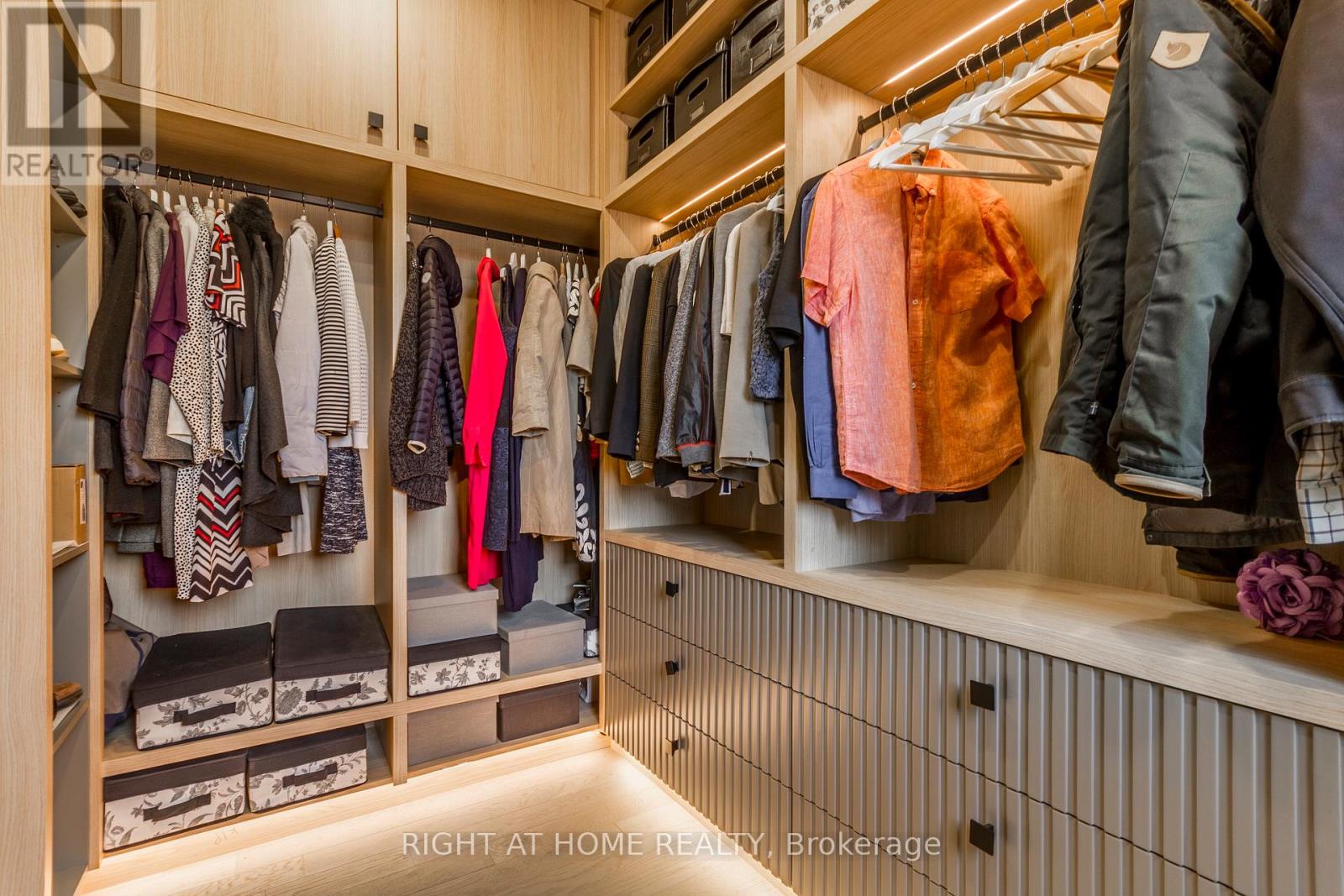 118 Martin Grove Road, Toronto (islington-city Centre West), Ontario