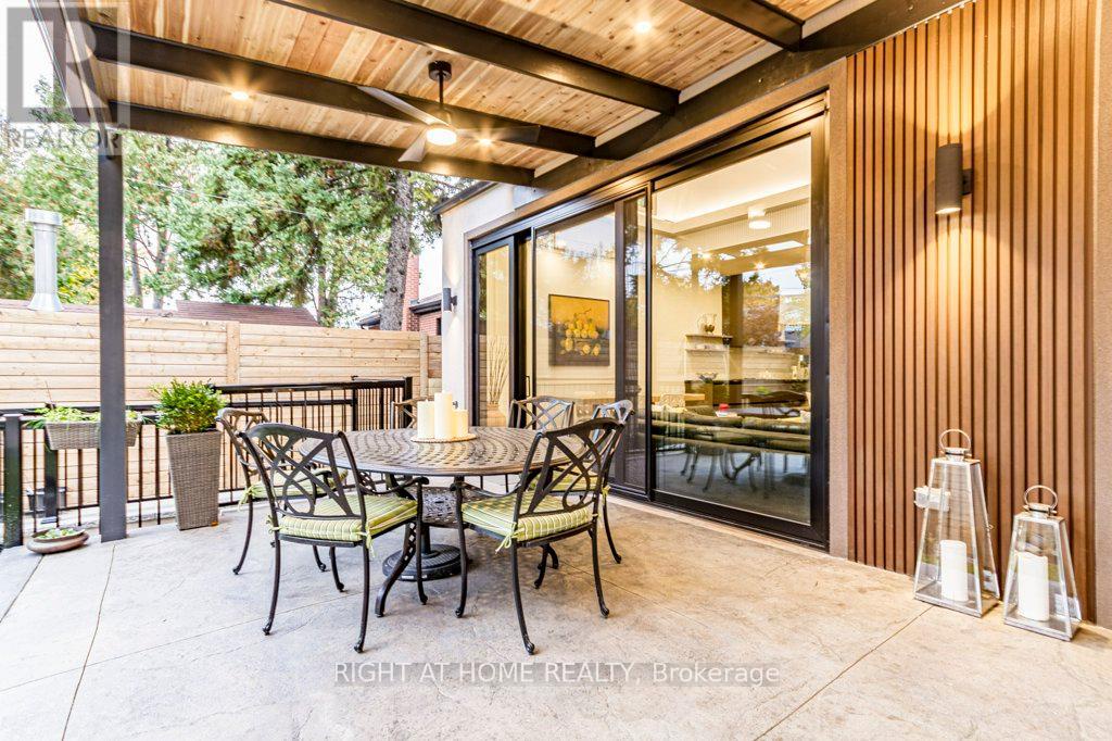 118 Martin Grove Road, Toronto (islington-city Centre West), Ontario