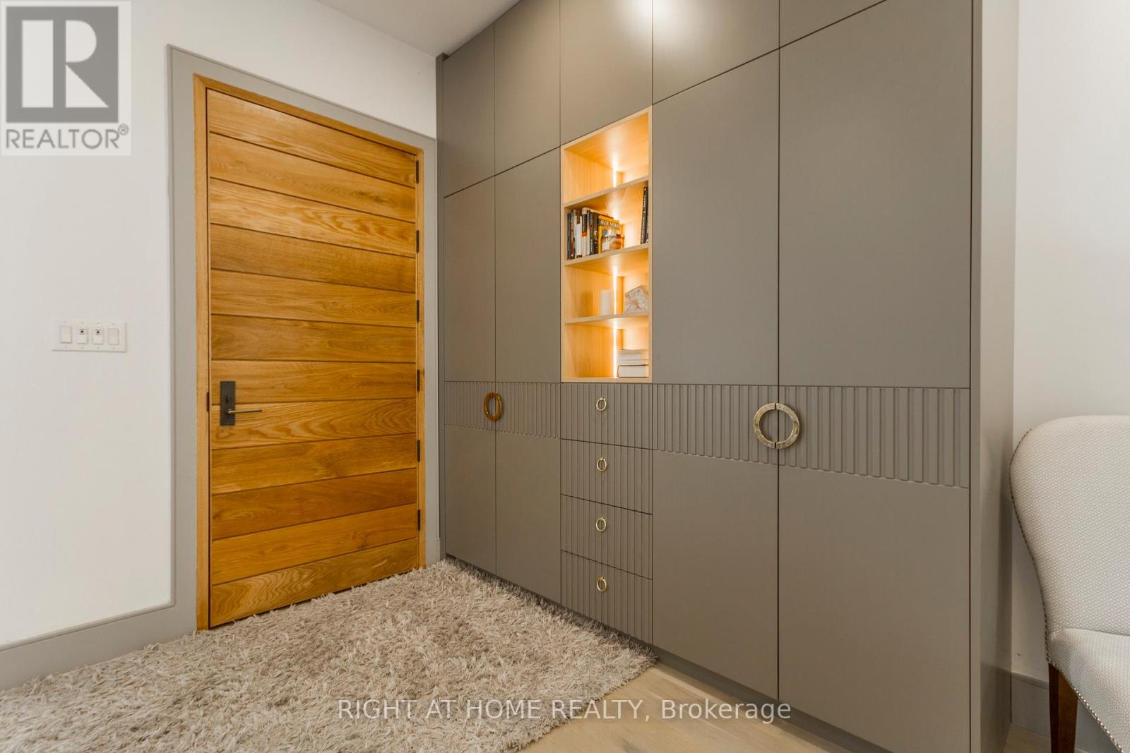 118 Martin Grove Road, Toronto (islington-city Centre West), Ontario