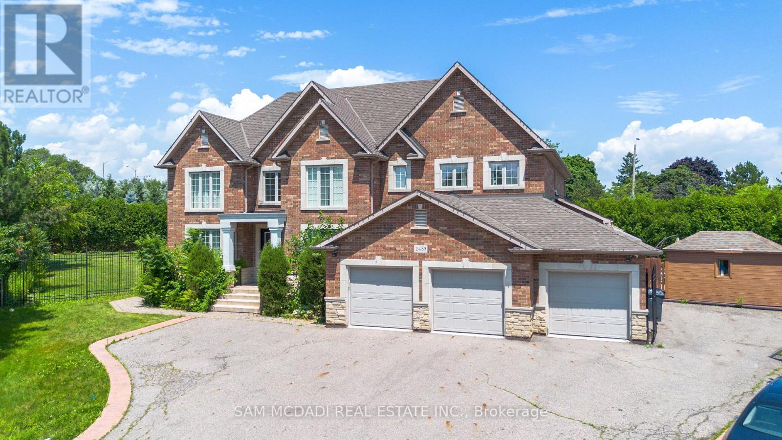 2489 Olinda Court, Mississauga (erindale), Ontario