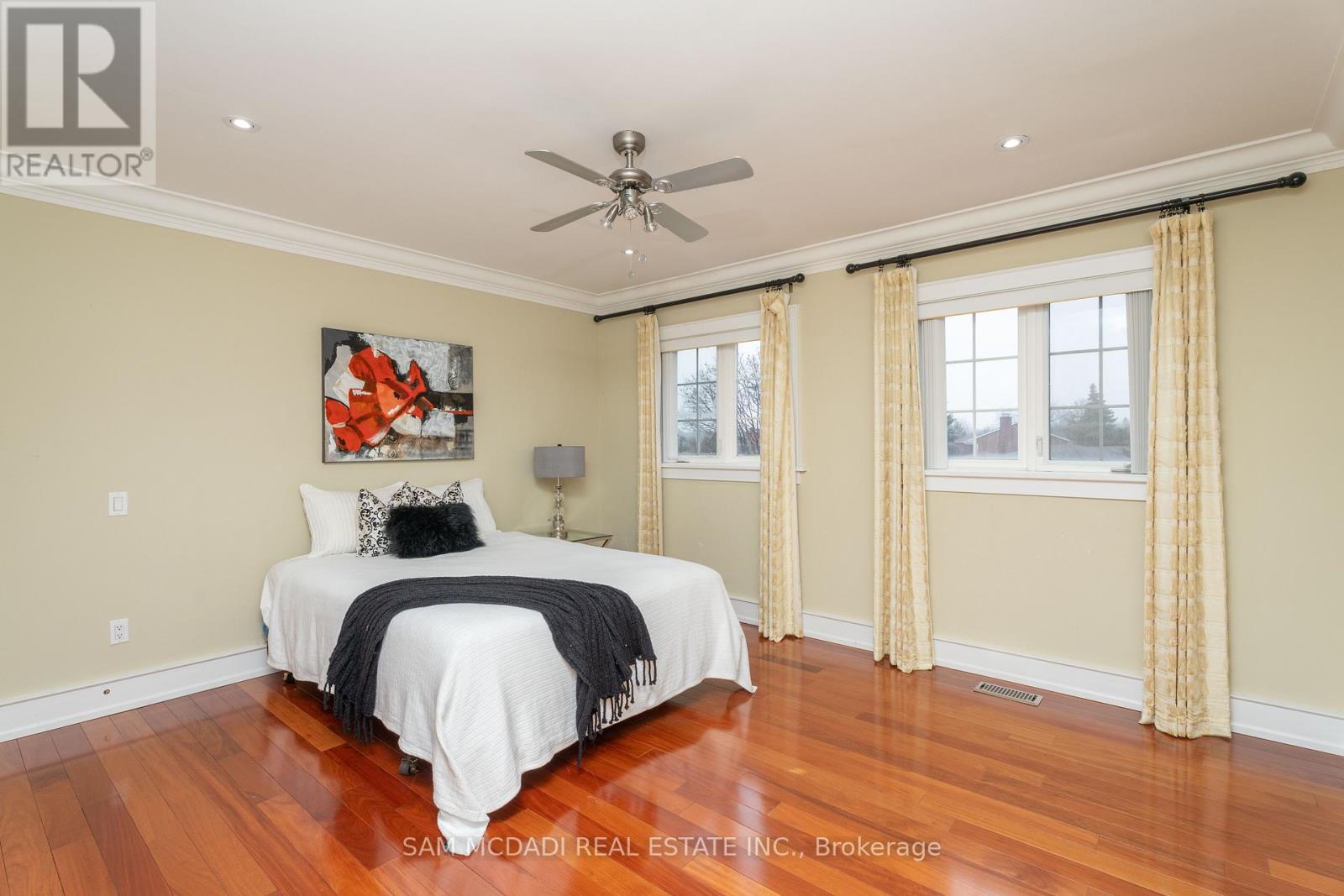 2489 Olinda Court, Mississauga (erindale), Ontario