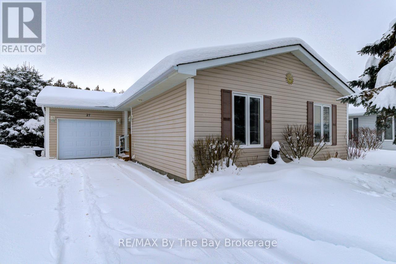 27 Pennsylvania Avenue E, Wasaga Beach, Ontario