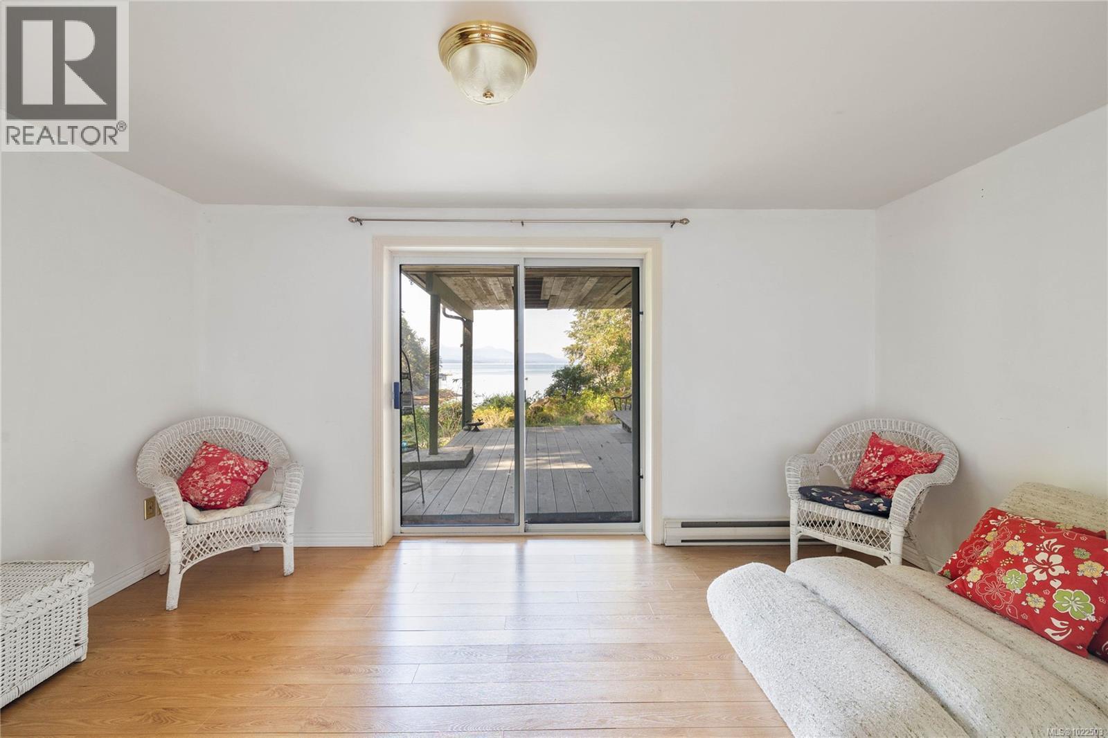 212 Sunset Dr, Salt Spring, British Columbia