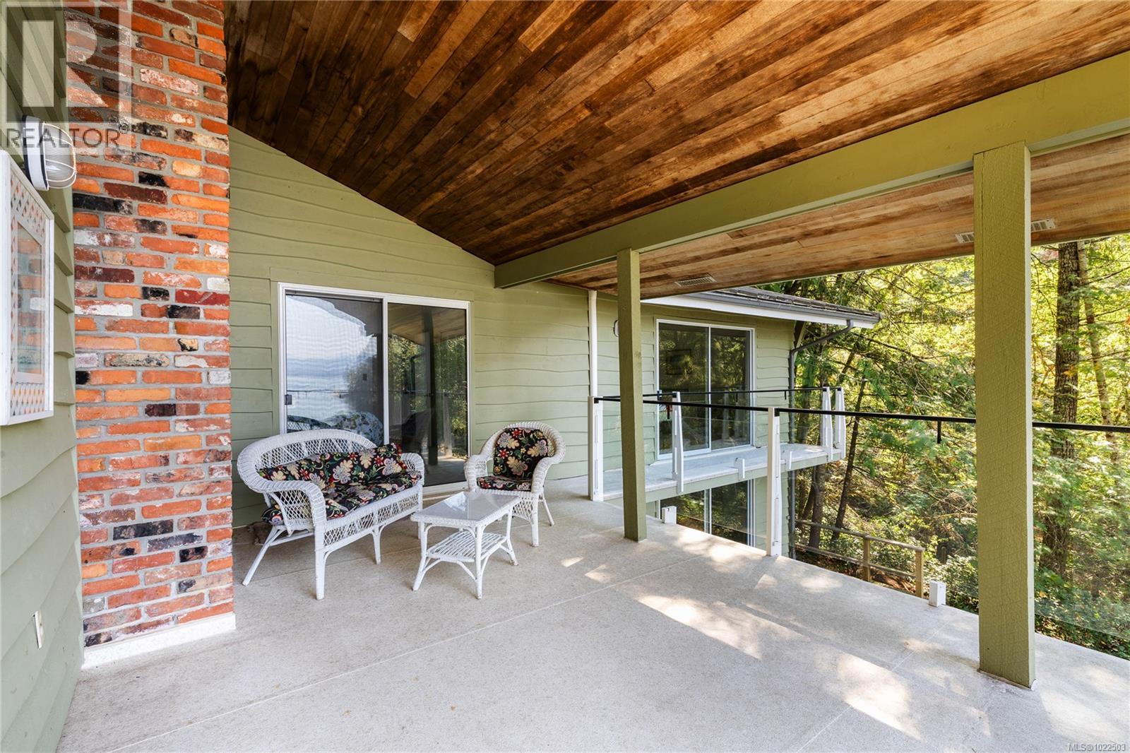 212 Sunset Dr, Salt Spring, British Columbia