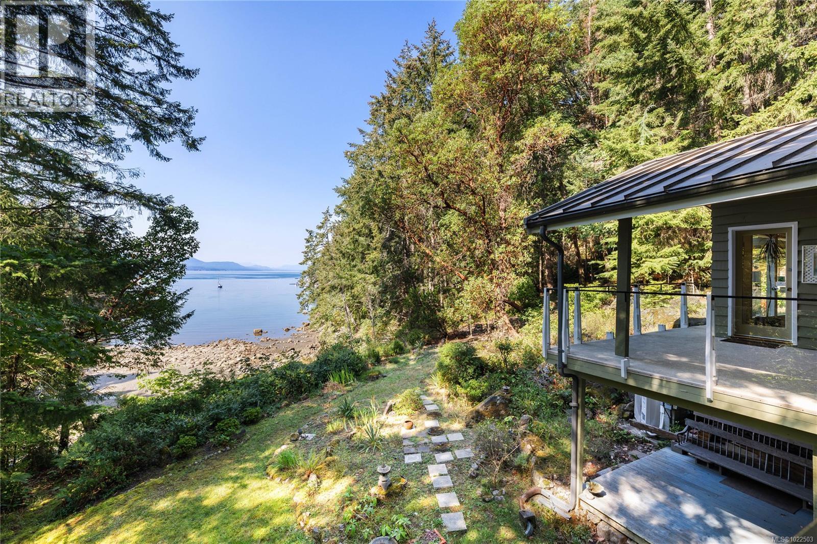 212 Sunset Dr, Salt Spring, British Columbia