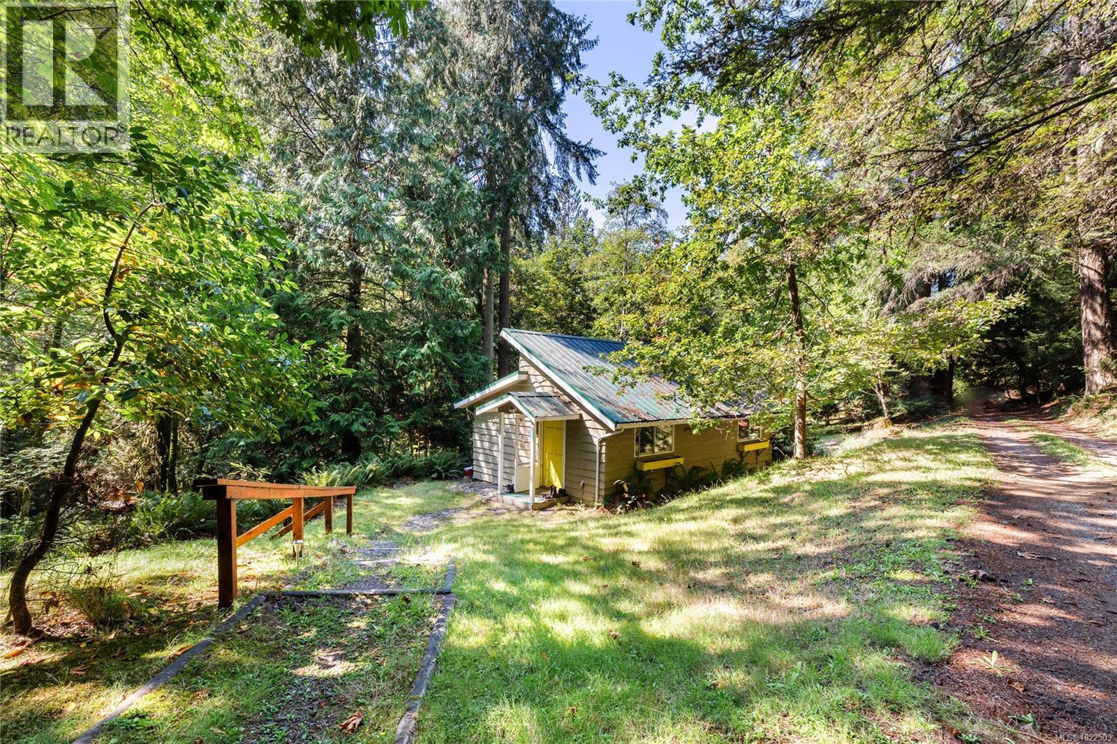 212 Sunset Dr, Salt Spring, British Columbia
