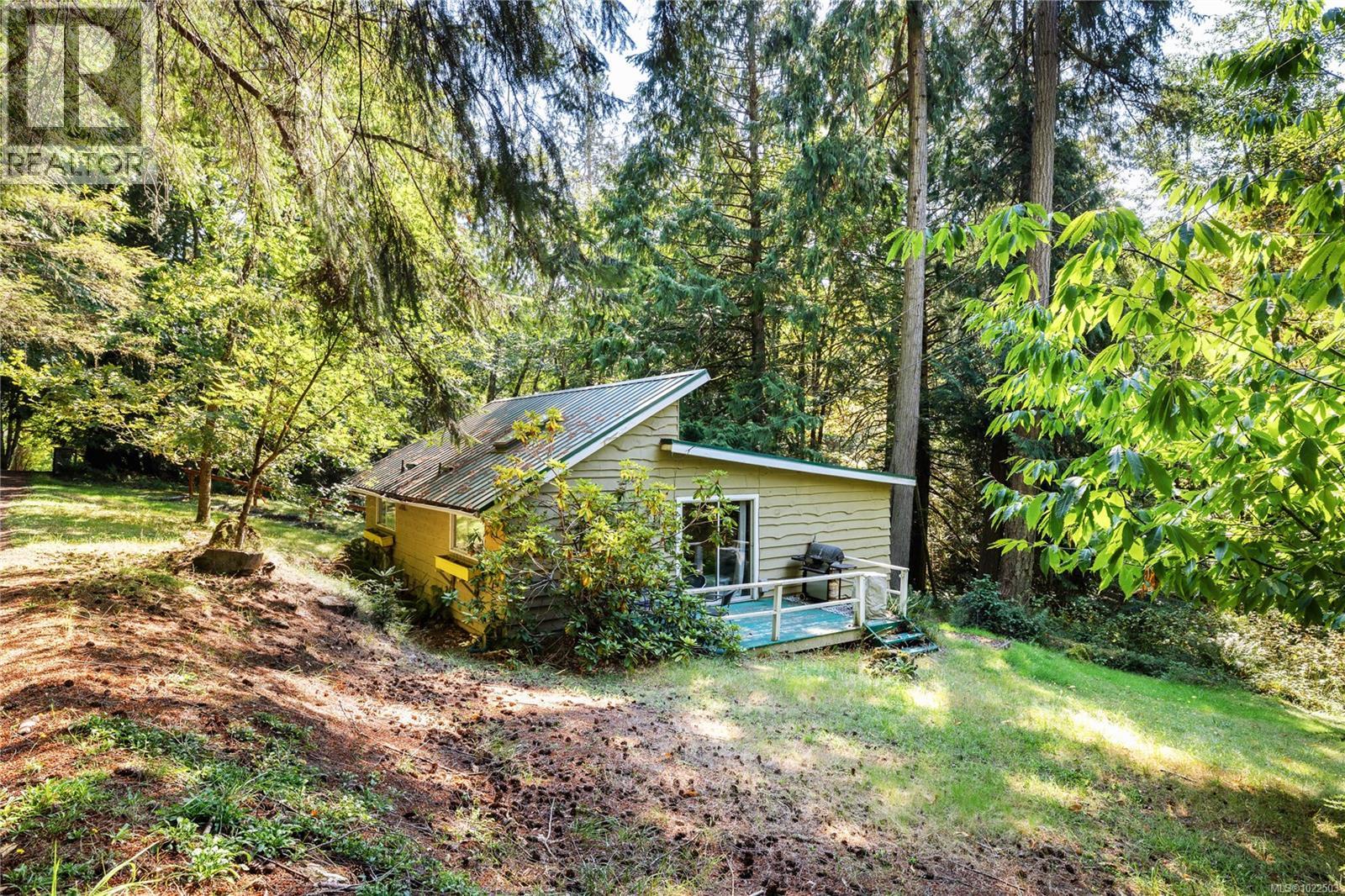 212 Sunset Dr, Salt Spring, British Columbia