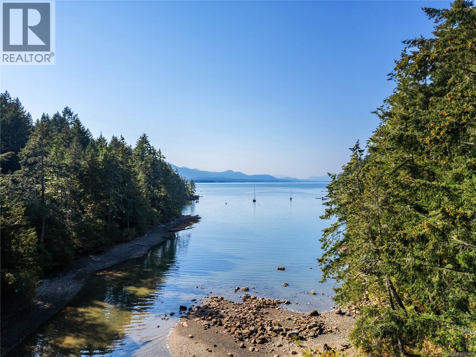 212 Sunset Dr, Salt Spring, British Columbia