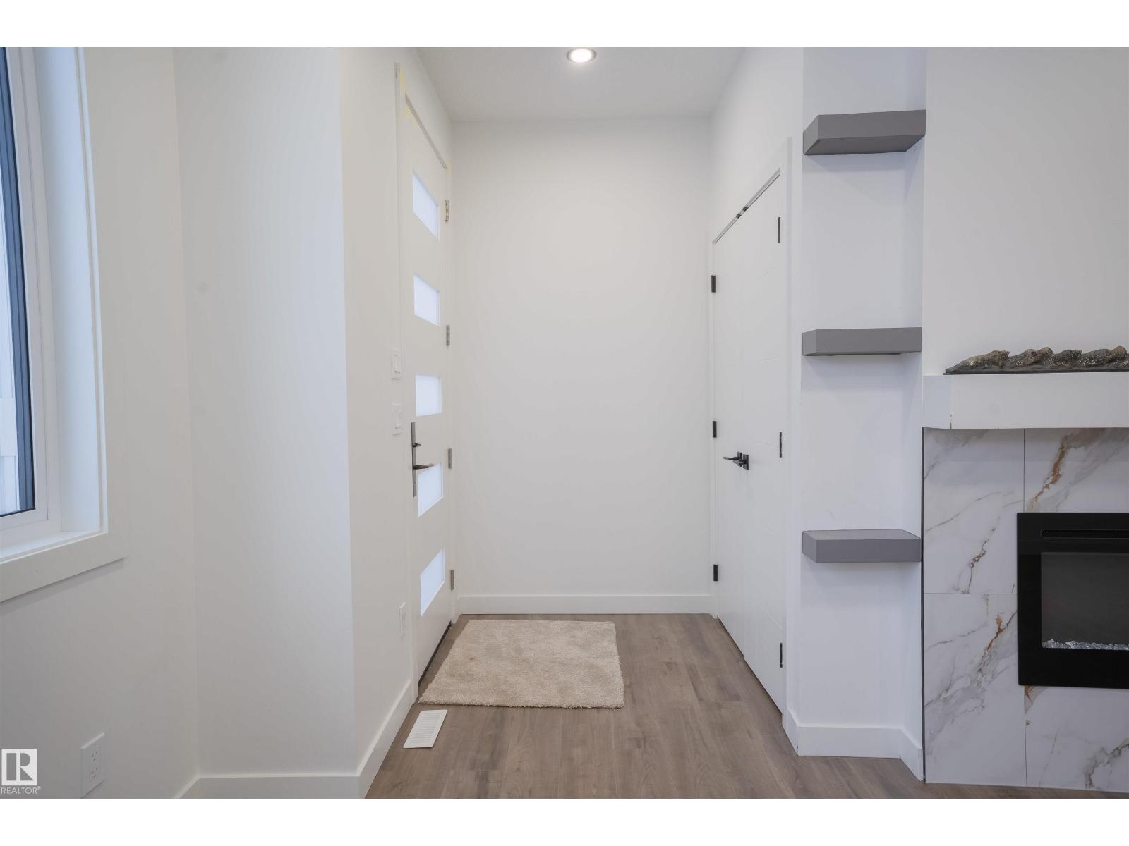 5211 104a St Nw Nw, Edmonton, Alberta