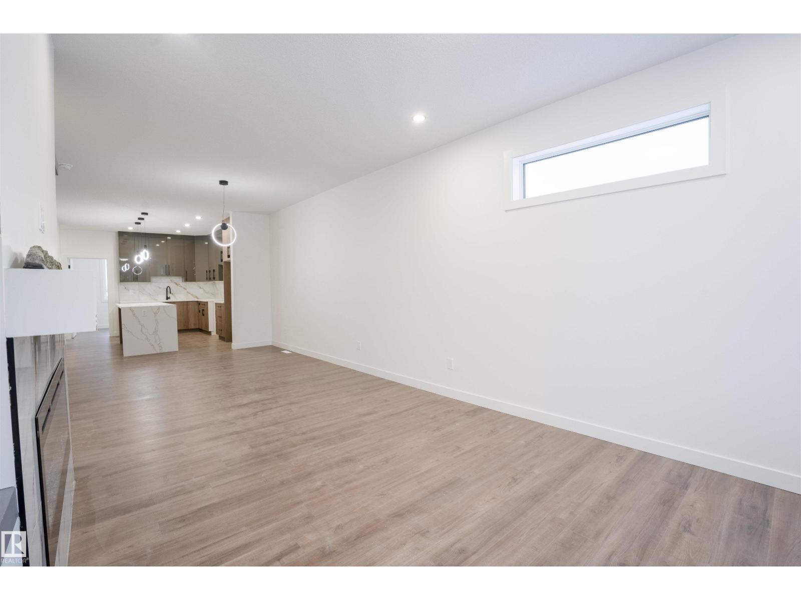 5211 104a St Nw Nw, Edmonton, Alberta