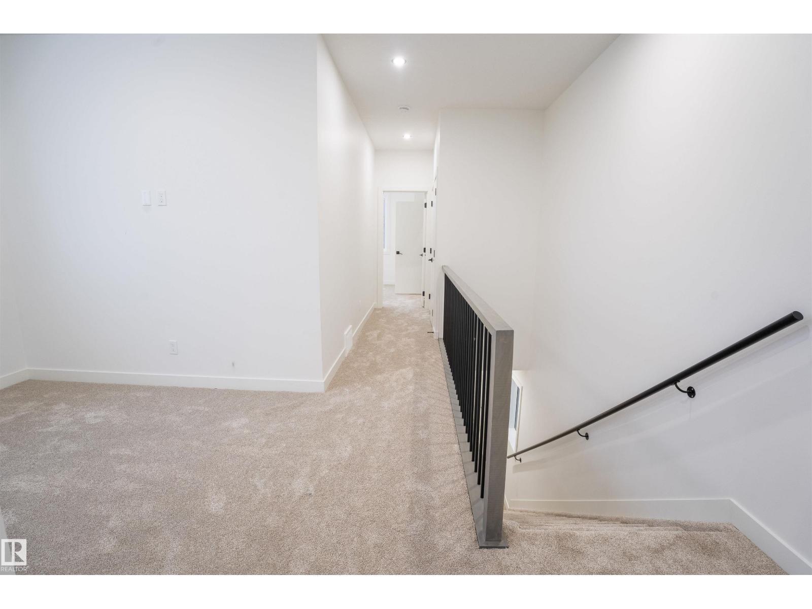 5211 104a St Nw Nw, Edmonton, Alberta