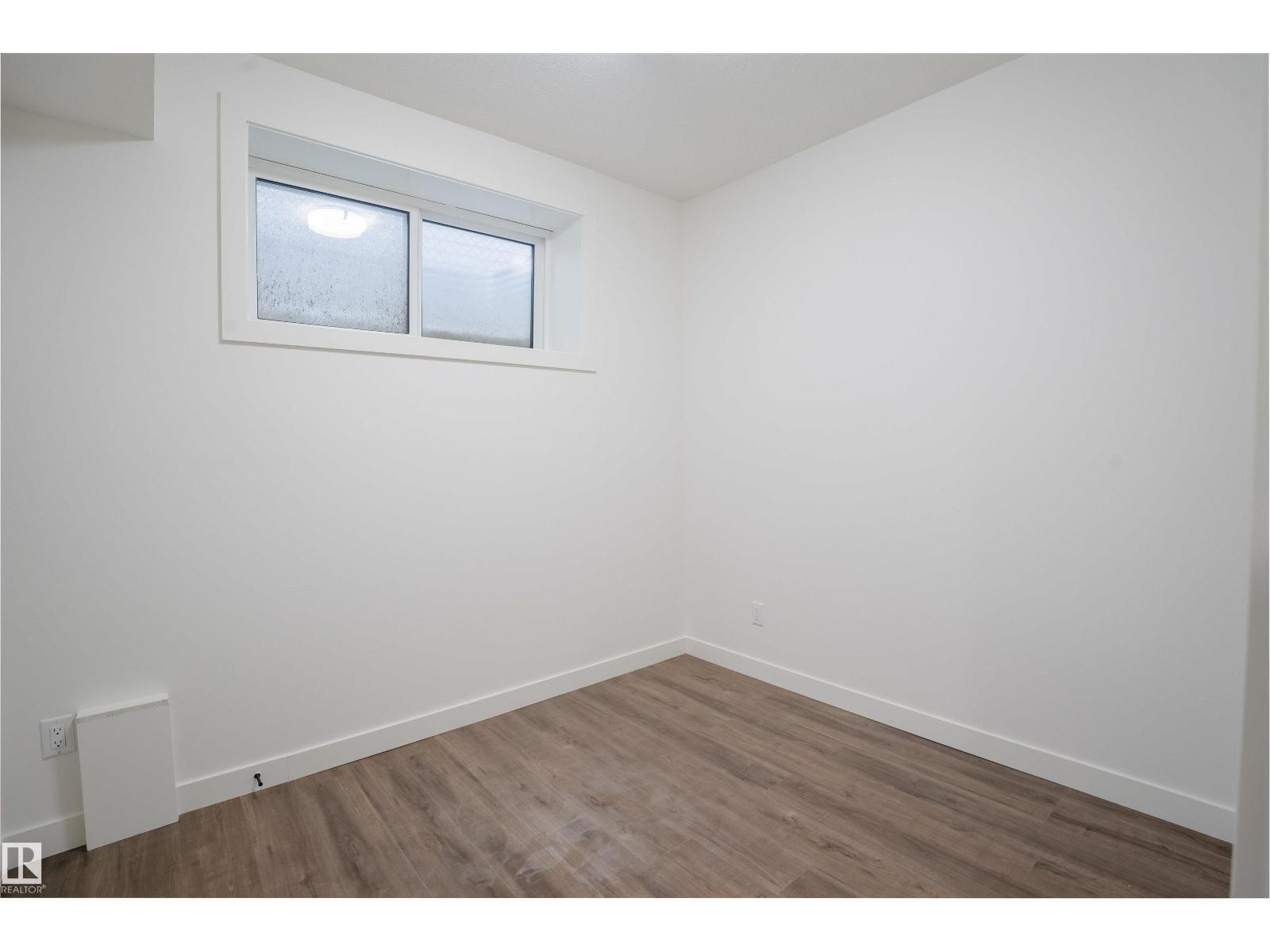 5211 104a St Nw Nw, Edmonton, Alberta