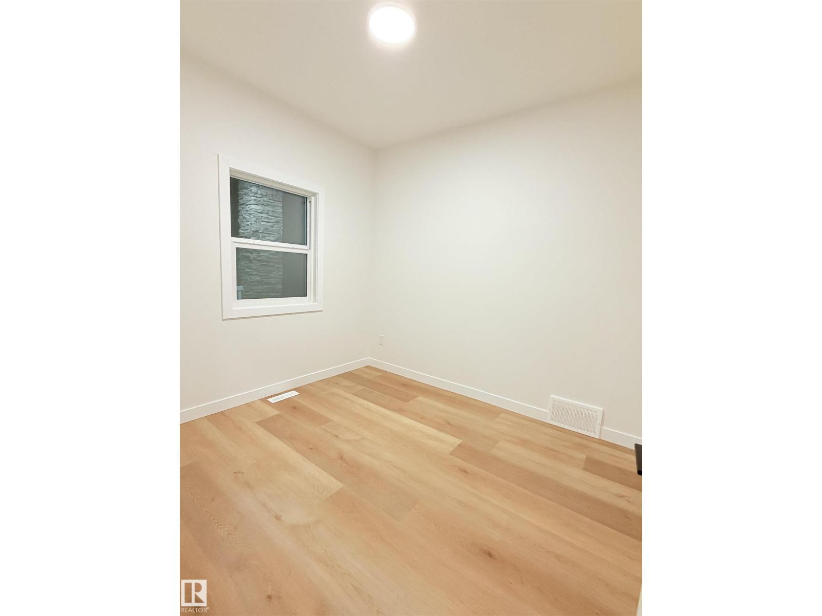 3174 Magpie Way Nw Nw, Edmonton, Alberta