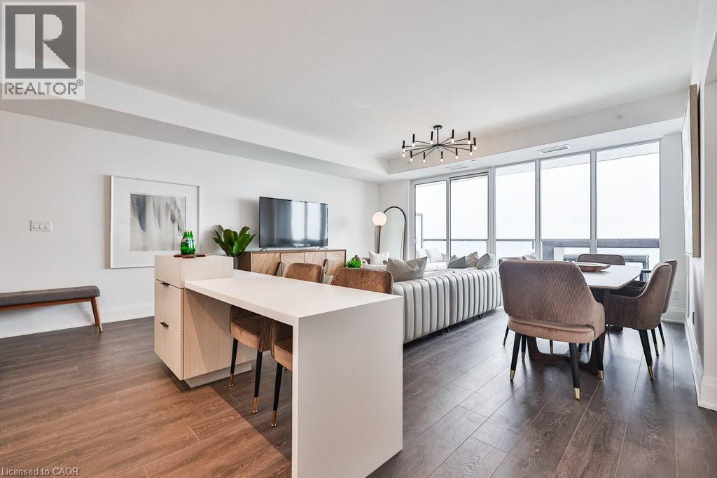 370 Martha Street Unit# 2204, Burlington, Ontario