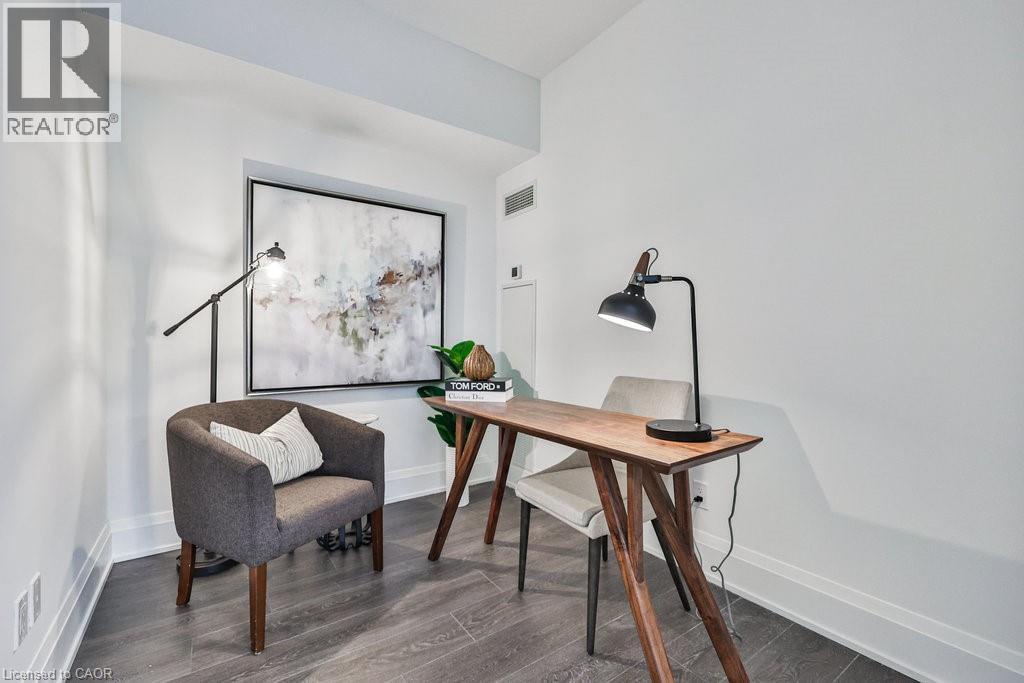 370 Martha Street Unit# 2204, Burlington, Ontario