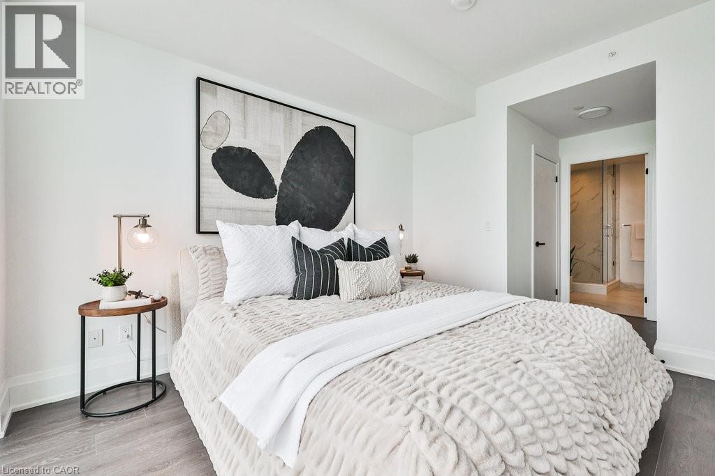 370 Martha Street Unit# 2204, Burlington, Ontario