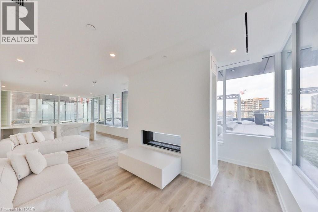 370 Martha Street Unit# 2204, Burlington, Ontario