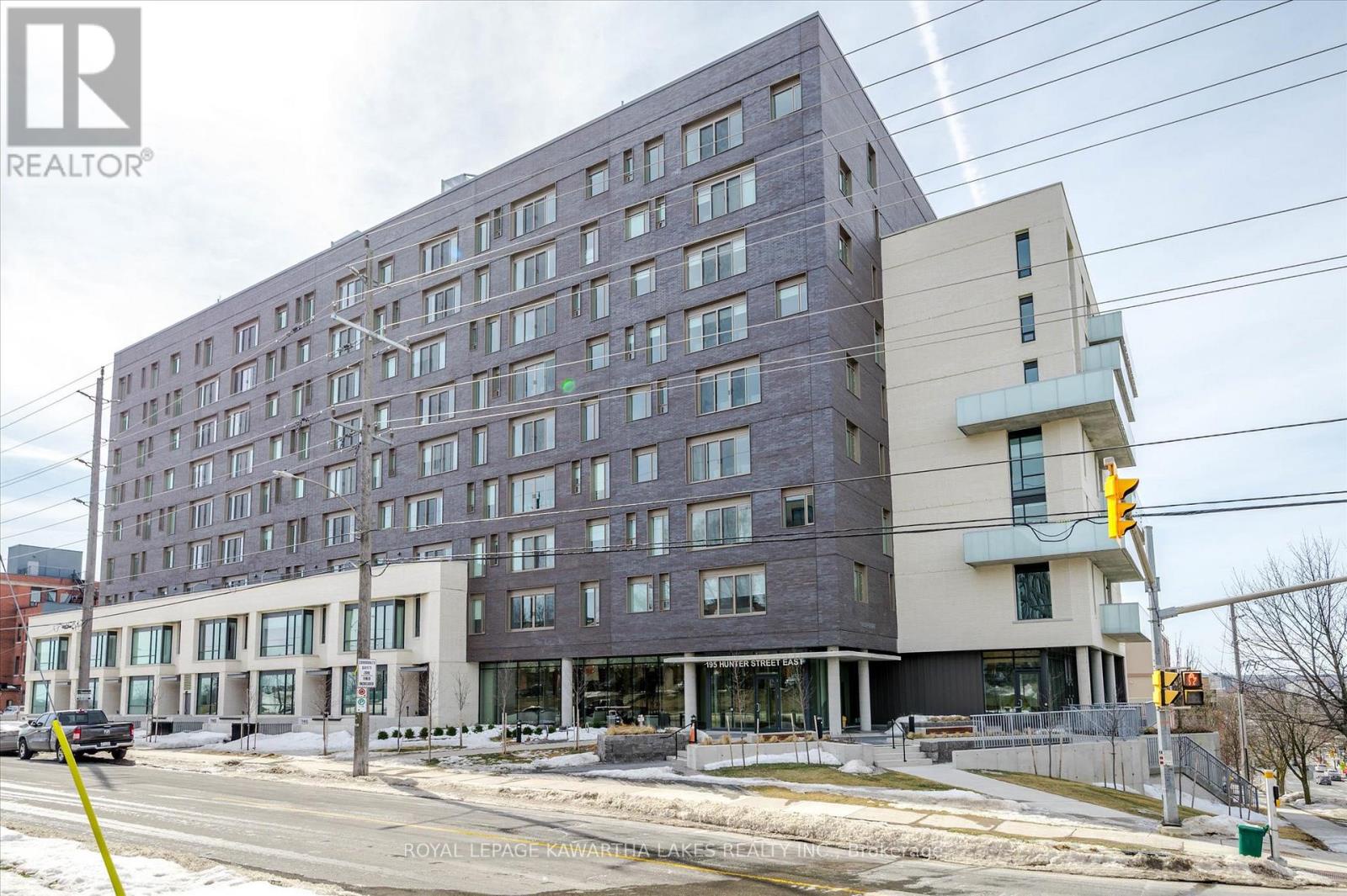 404 - 195 Hunter Street E, Peterborough (ashburnham Ward 4), Ontario