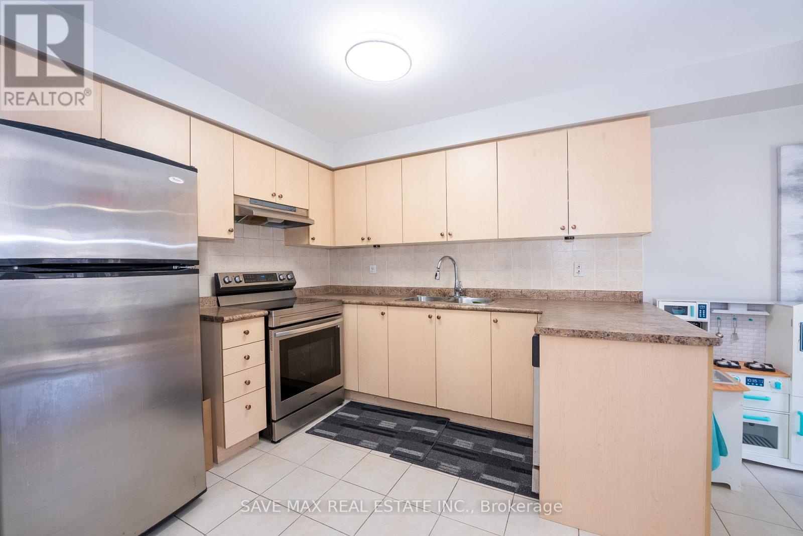 87 Luella Crescent, Brampton (fletcher's Meadow), Ontario