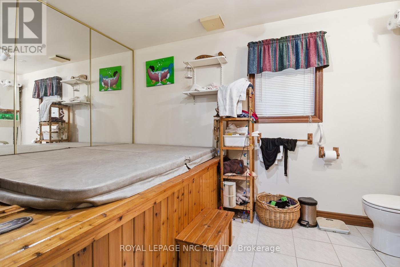 3 Borden Avenue, Port Colborne (main Street), Ontario
