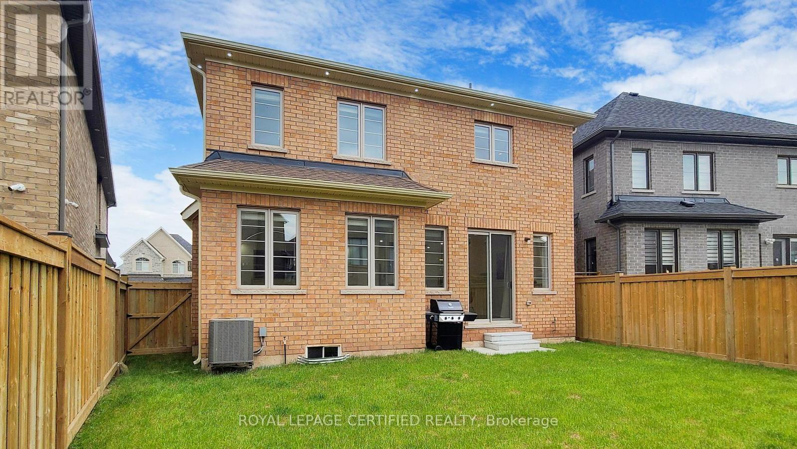 29 Frost Street, Brampton (northwest Brampton), Ontario