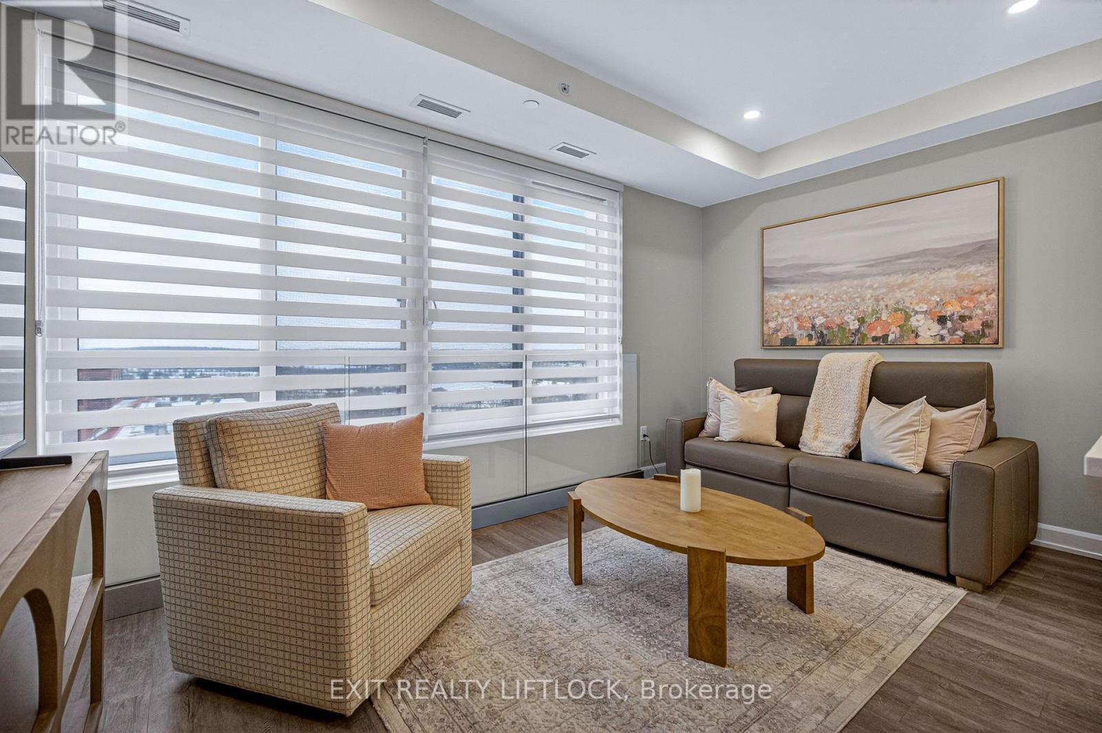 805 - 195 Hunter E, Peterborough (ashburnham Ward 4), Ontario