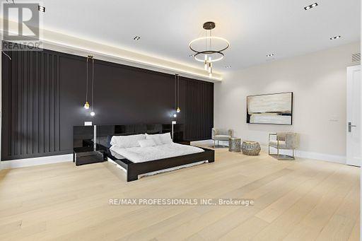 122 Ashbourne Drive, Toronto (islington-city Centre West), Ontario