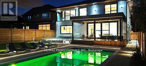 122 Ashbourne Drive, Toronto (islington-city Centre West), Ontario