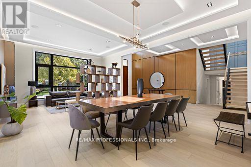 122 Ashbourne Drive, Toronto (islington-city Centre West), Ontario