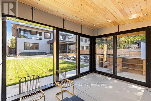 122 Ashbourne Drive, Toronto (islington-city Centre West), Ontario