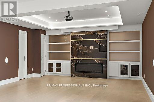 122 Ashbourne Drive, Toronto (islington-city Centre West), Ontario