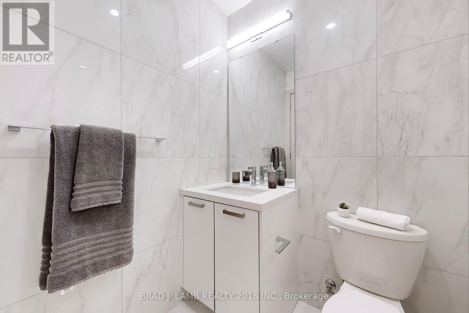 1702 - 458 Richmond Street W, Toronto (waterfront Communities), Ontario