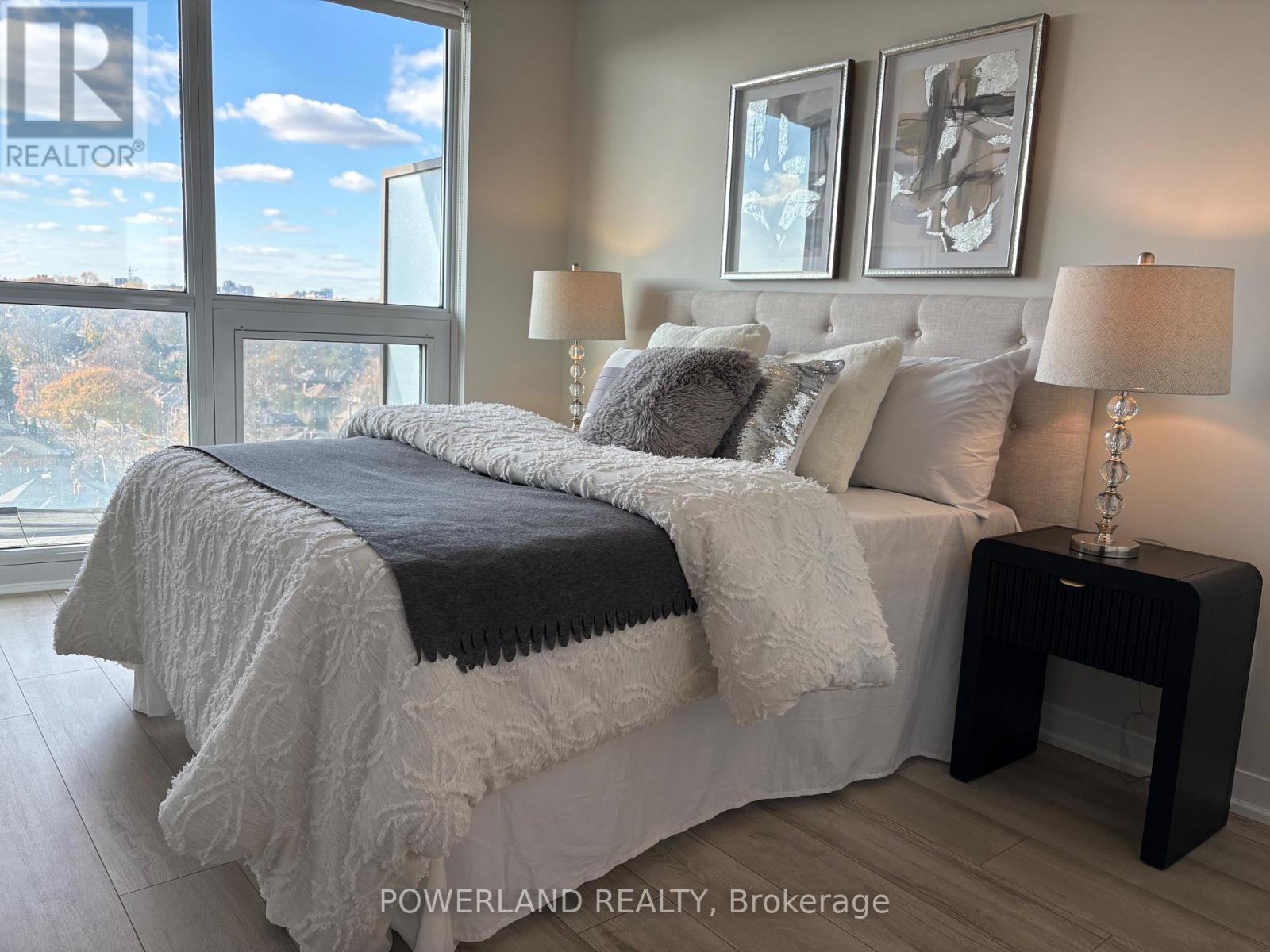 1105 - 60 Berwick Avenue, Toronto (yonge-eglinton), Ontario