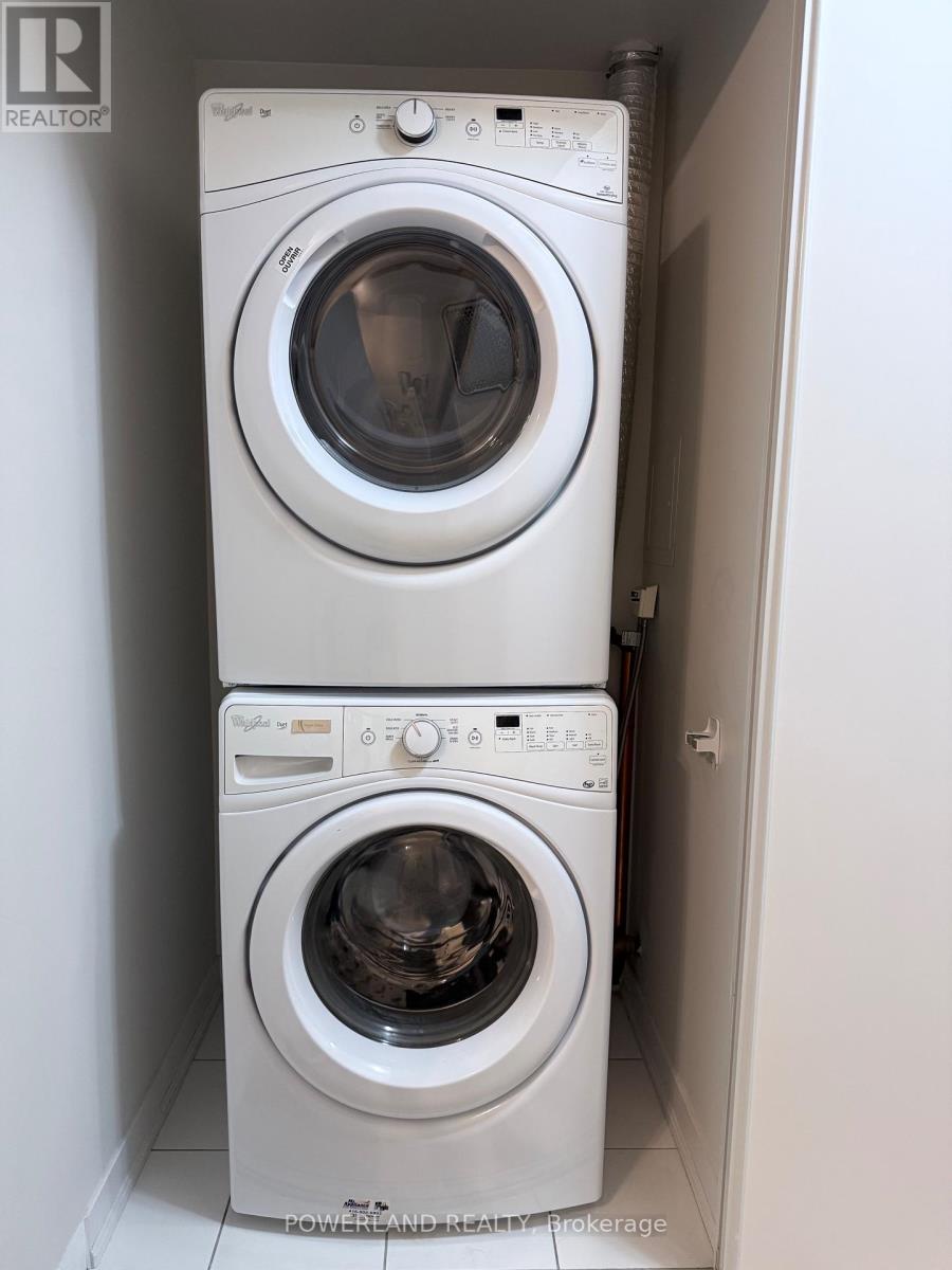 1105 - 60 Berwick Avenue, Toronto (yonge-eglinton), Ontario