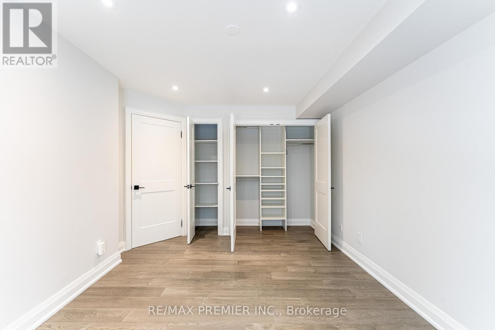 205 - 1 Balmoral Avenue, Toronto (yonge-st. Clair), Ontario