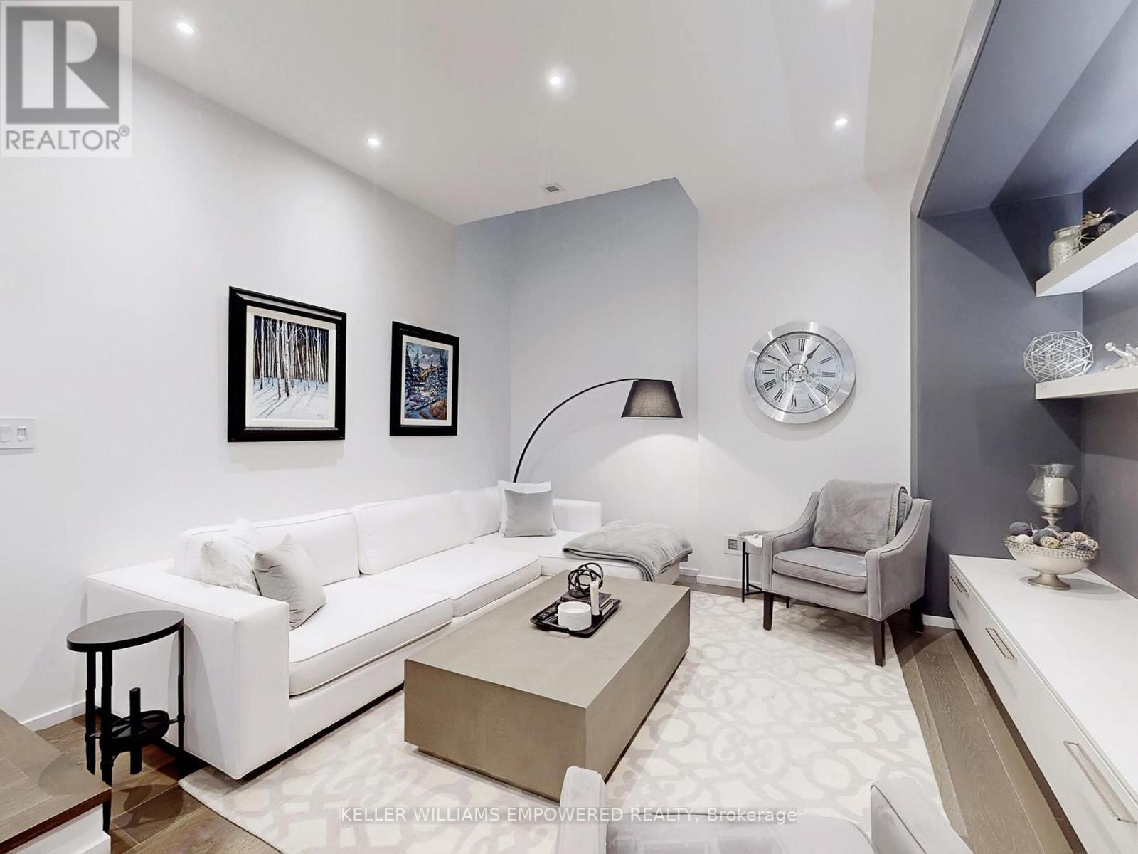 18 - 850 Richmond Street W, Toronto (niagara), Ontario