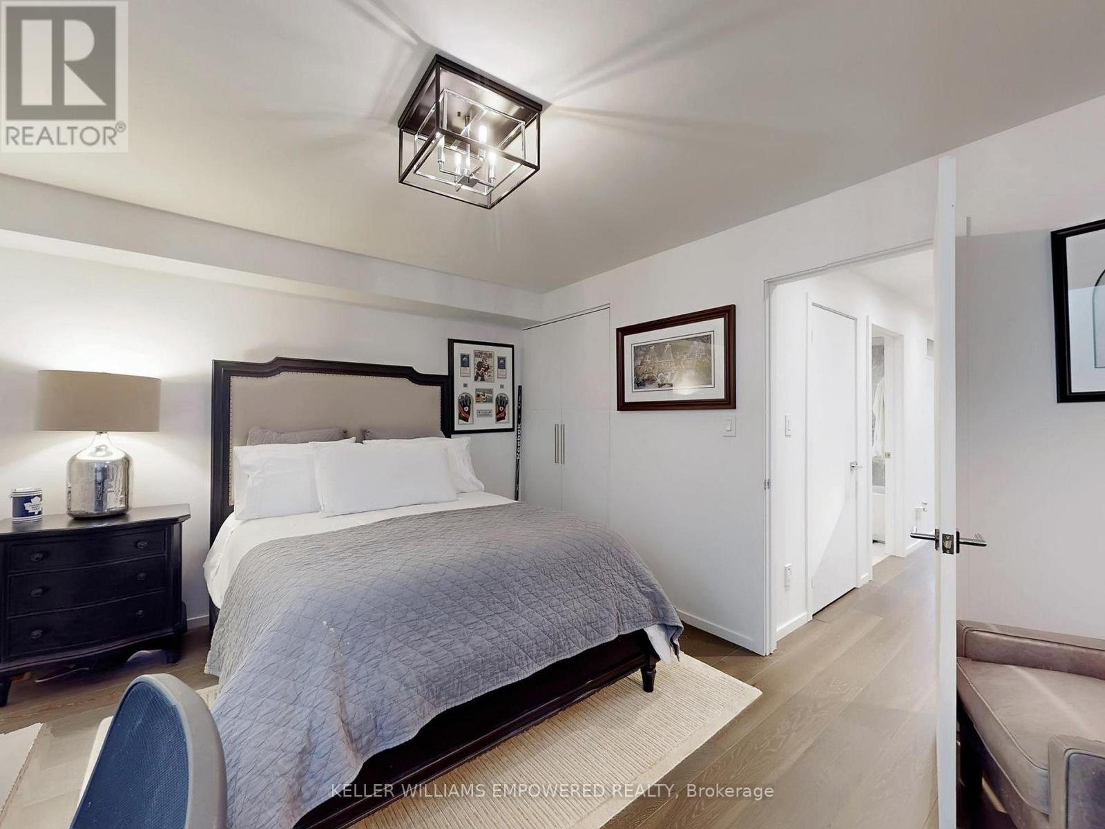 18 - 850 Richmond Street W, Toronto (niagara), Ontario