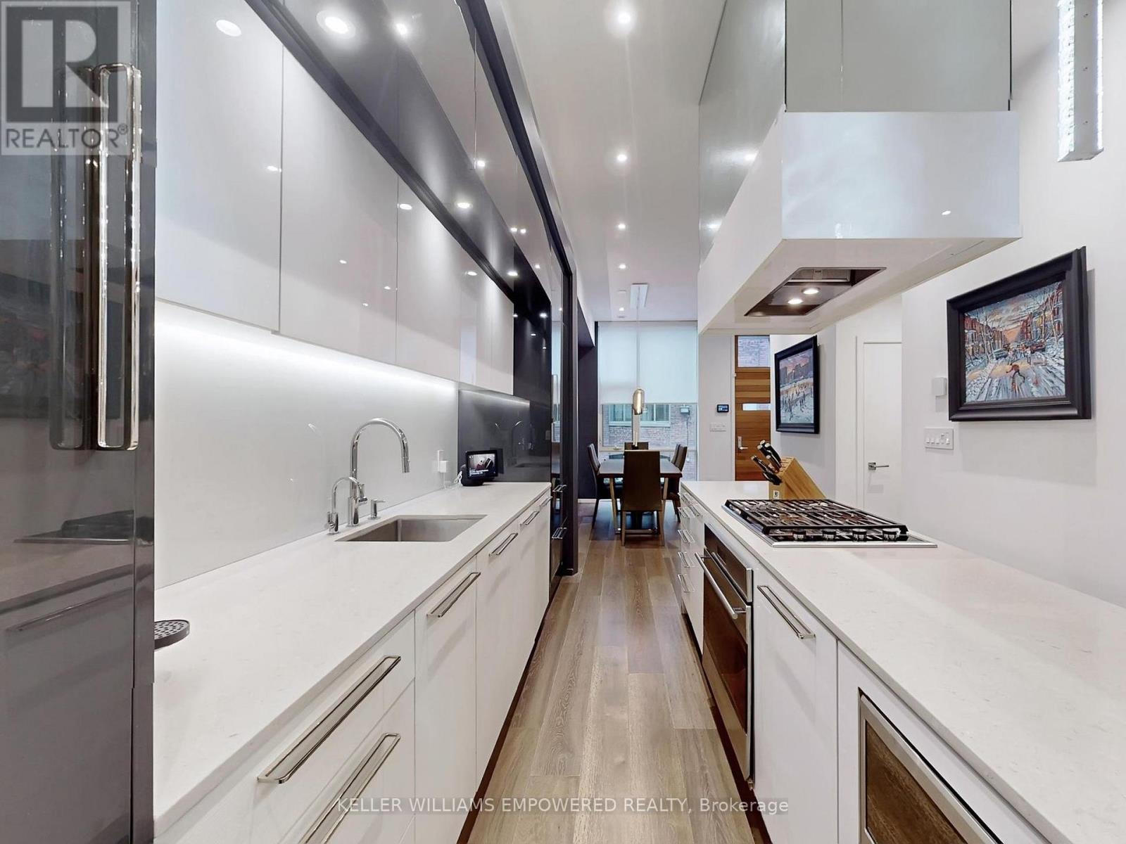 18 - 850 Richmond Street W, Toronto (niagara), Ontario