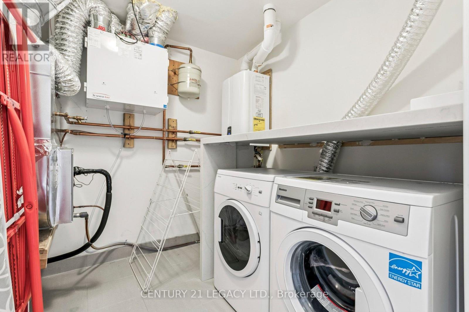 2 - 80 Eastwood Park Gardens, Toronto (long Branch), Ontario