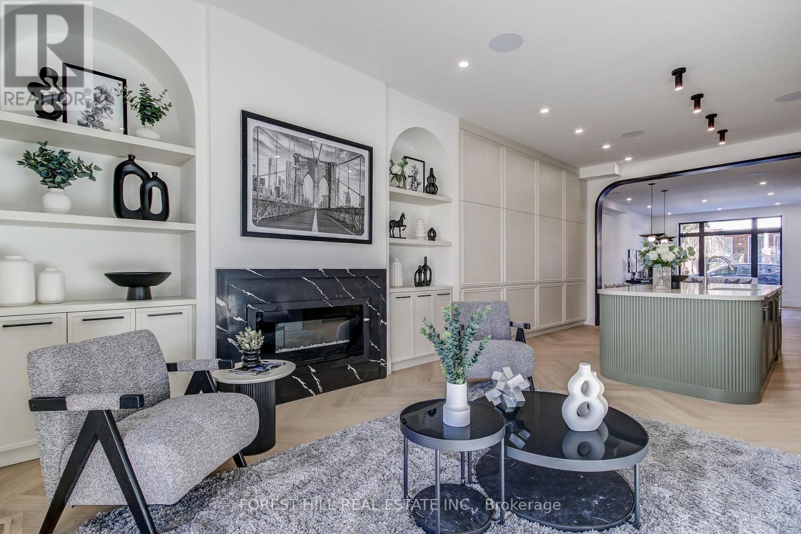 21 Foxley Street, Toronto (trinity-bellwoods), Ontario