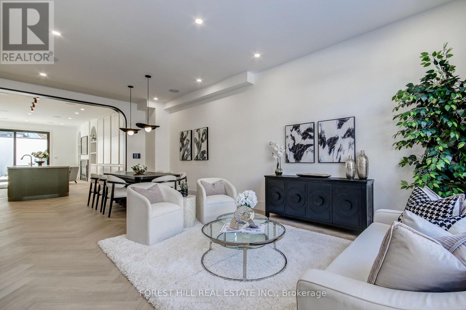 21 Foxley Street, Toronto (trinity-bellwoods), Ontario