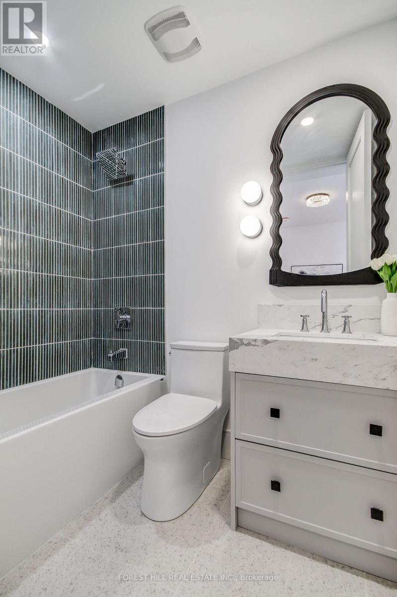 21 Foxley Street, Toronto (trinity-bellwoods), Ontario