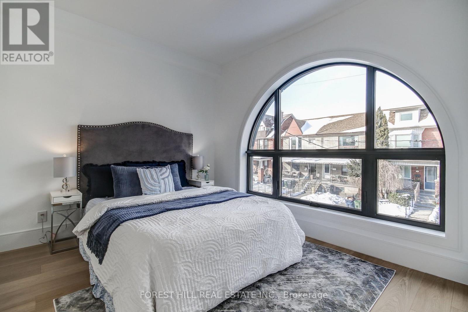 21 Foxley Street, Toronto (trinity-bellwoods), Ontario