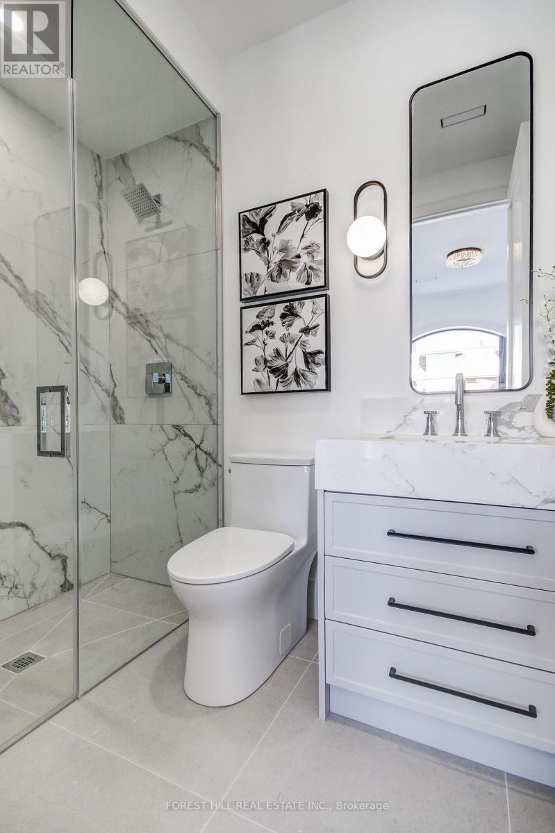 21 Foxley Street, Toronto (trinity-bellwoods), Ontario