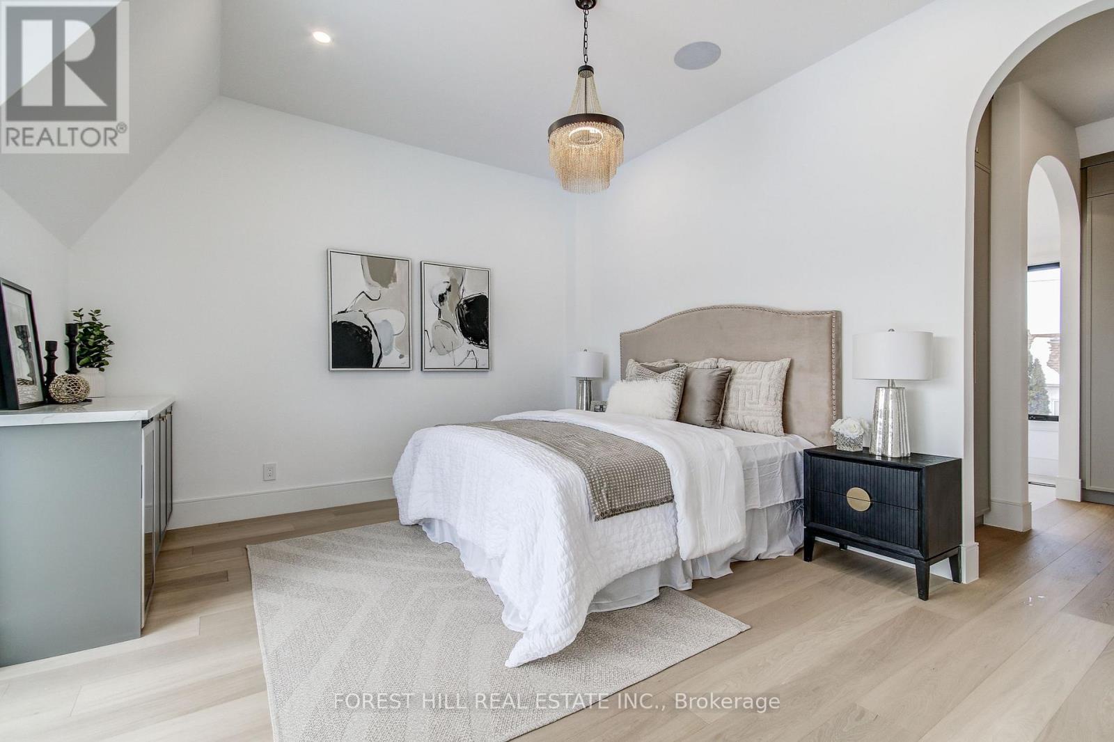 21 Foxley Street, Toronto (trinity-bellwoods), Ontario